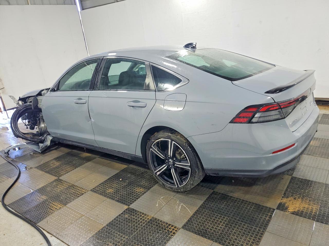 2023 Honda Accord Hybrid Sport - Фото 2