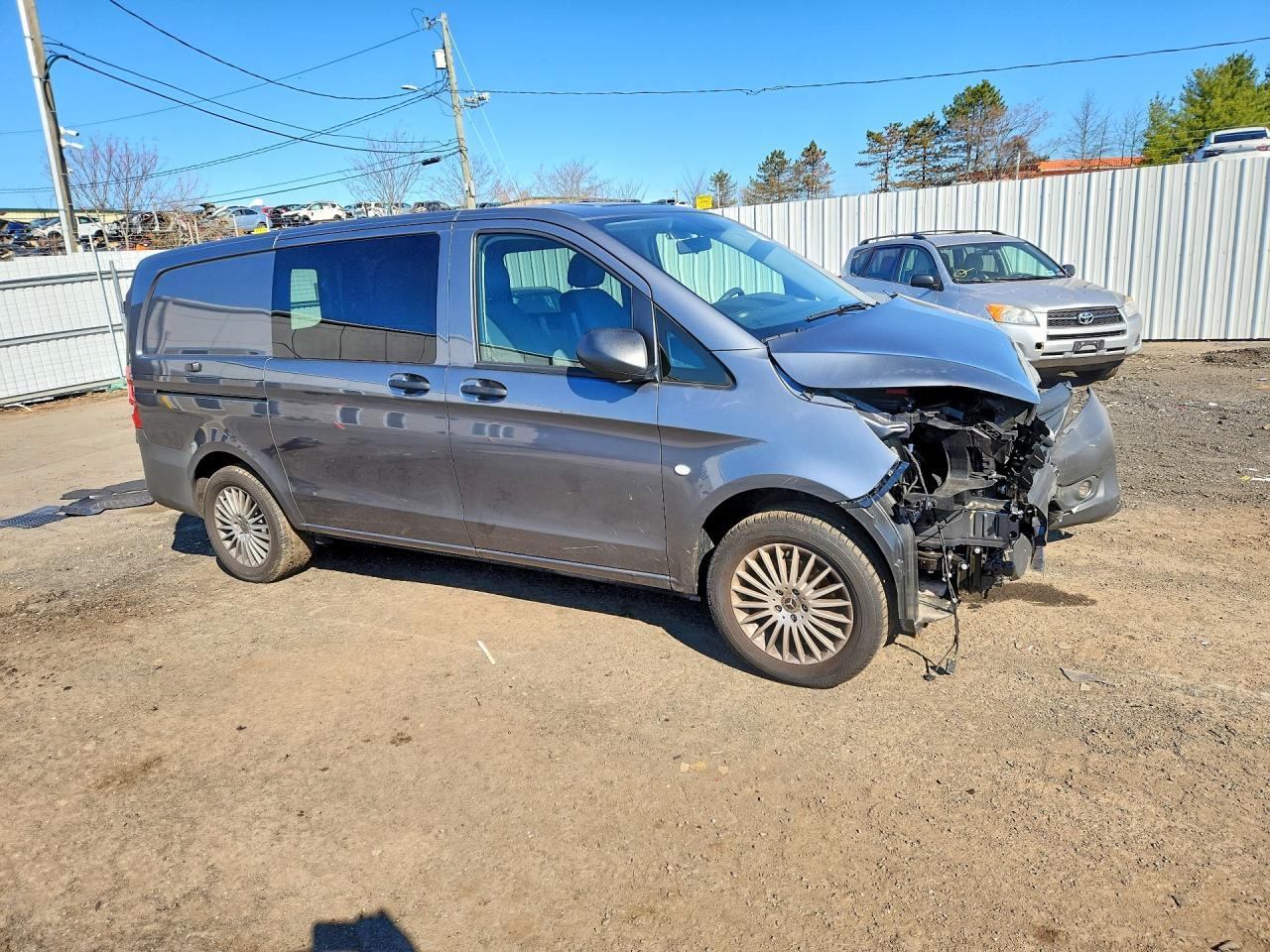 2023 Mercedes-Benz Metris - Фото 4