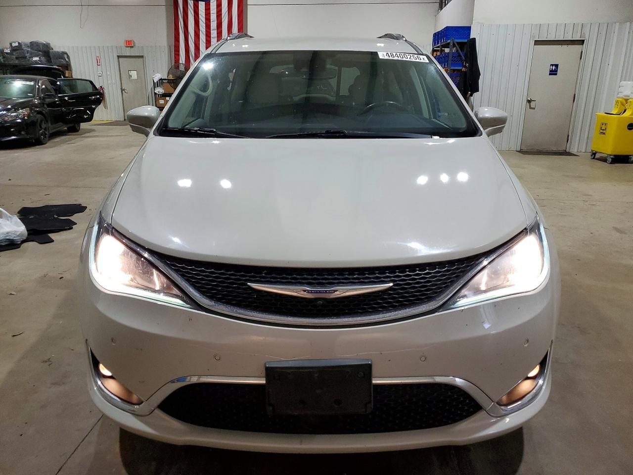 2019 Chrysler Pacifica Touring L - Фото 5
