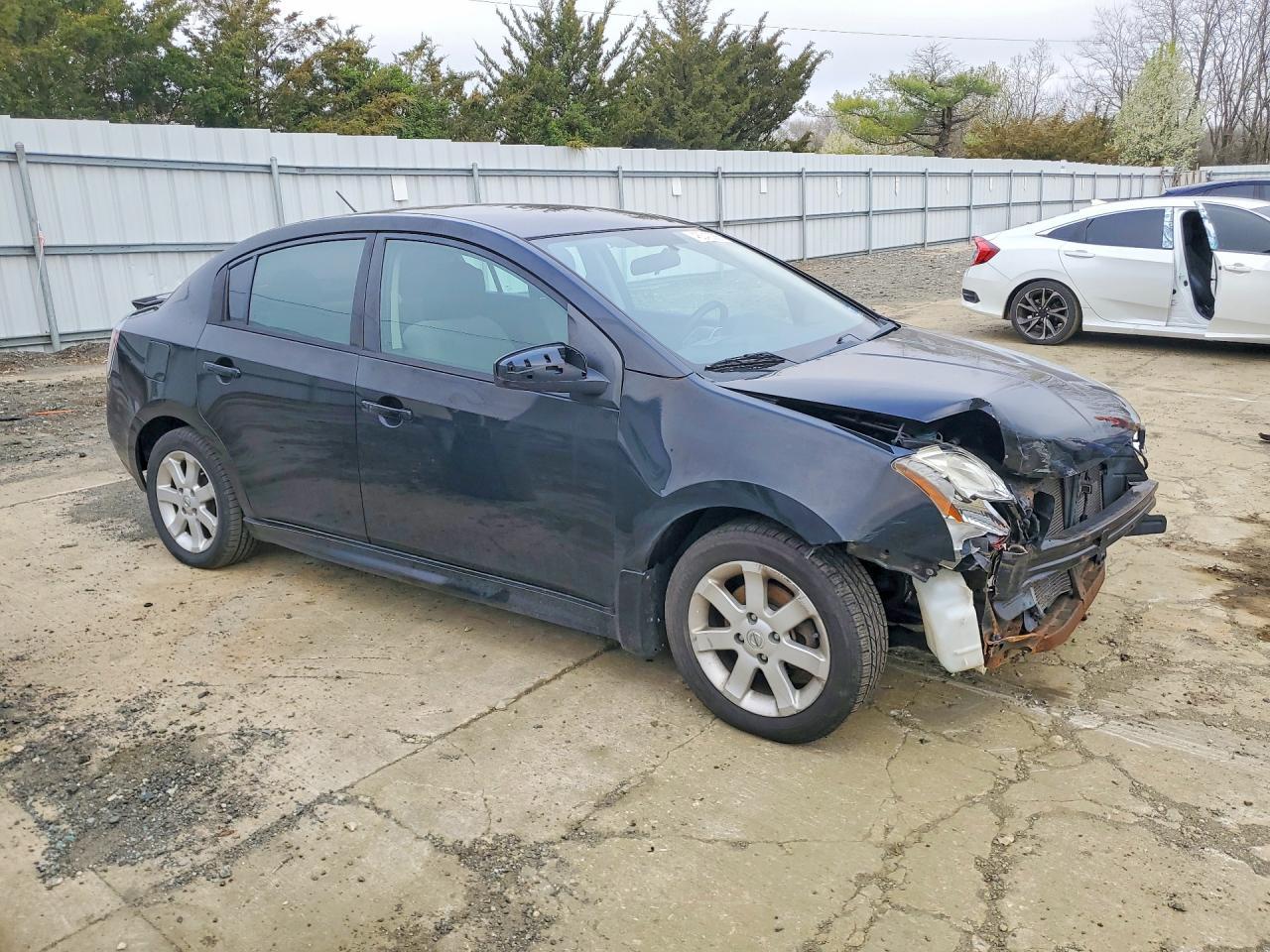 2010 Nissan Sentra 2.0 - Фото 4