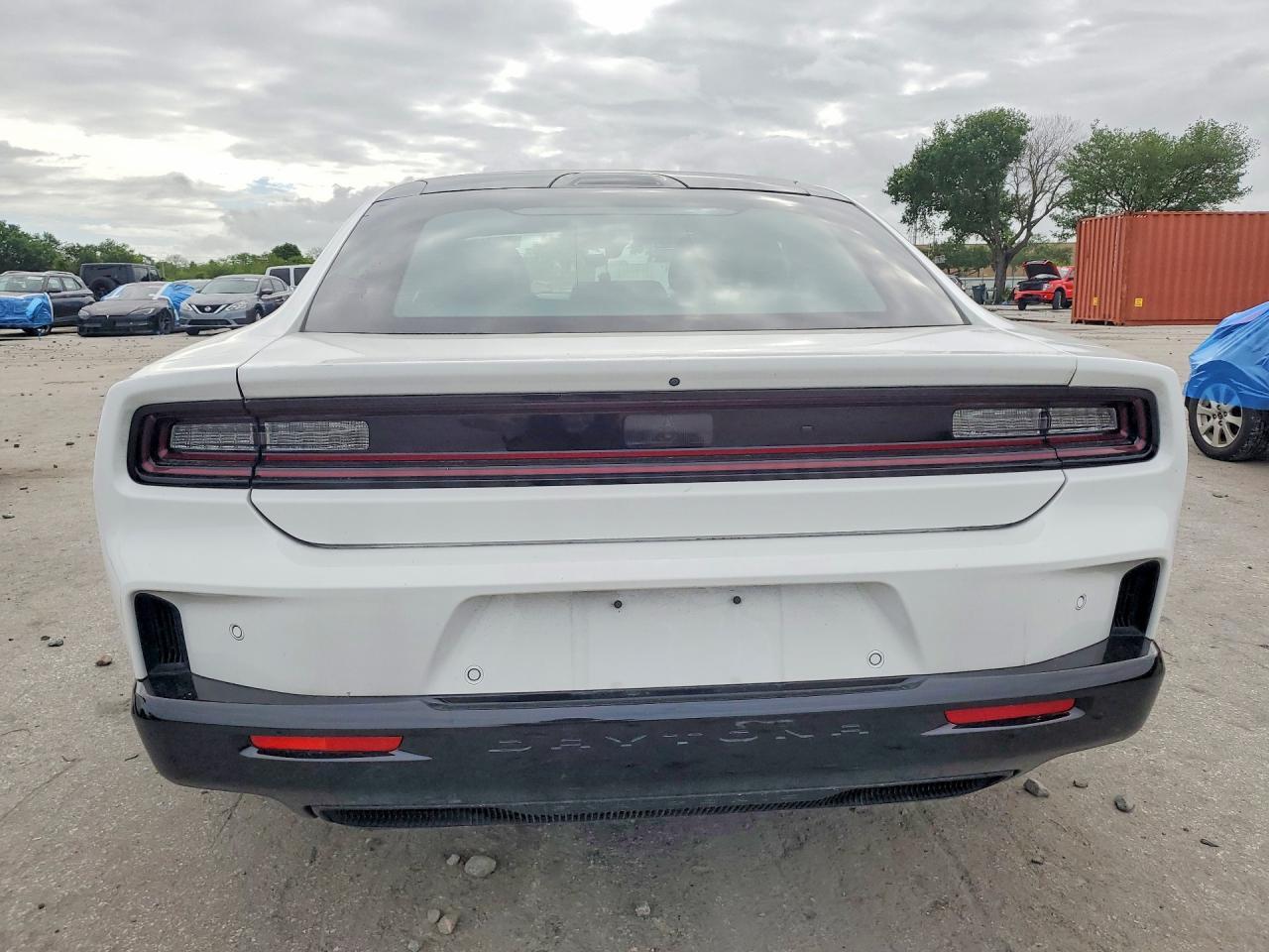 2024 Dodge Charger Daytona R/T 2 Door Coupe - Фото 6