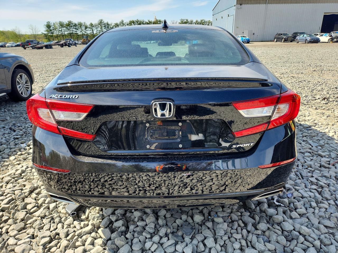 2018 Honda Accord Sport - Image 6