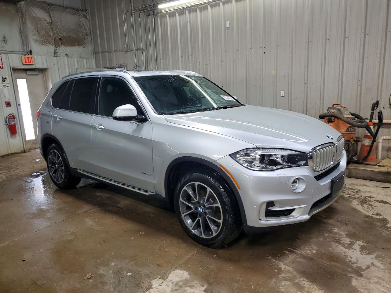 2017 BMW X5 xDrive35I - Image 4