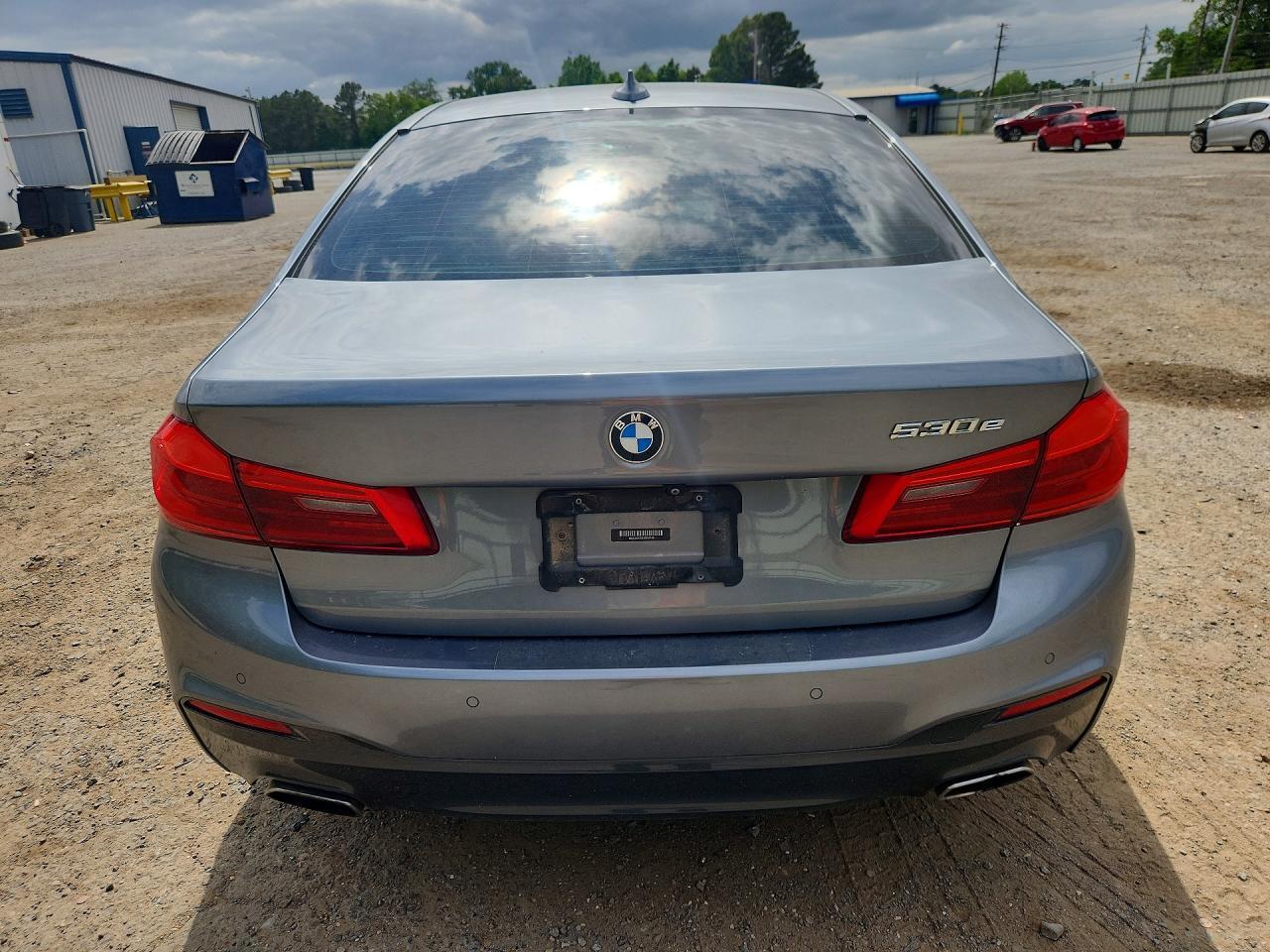 2018 BMW 530E - Фото 6