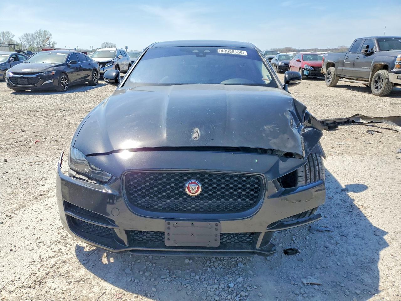 2017 Jaguar Xe Prestige - Image 5