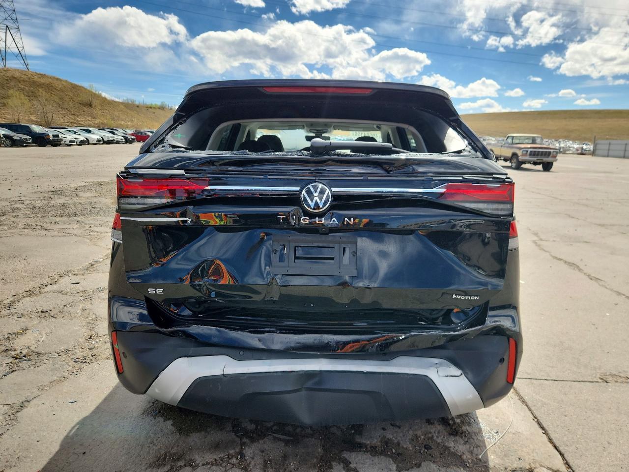 2025 Volkswagen Tiguan Se - Image 6