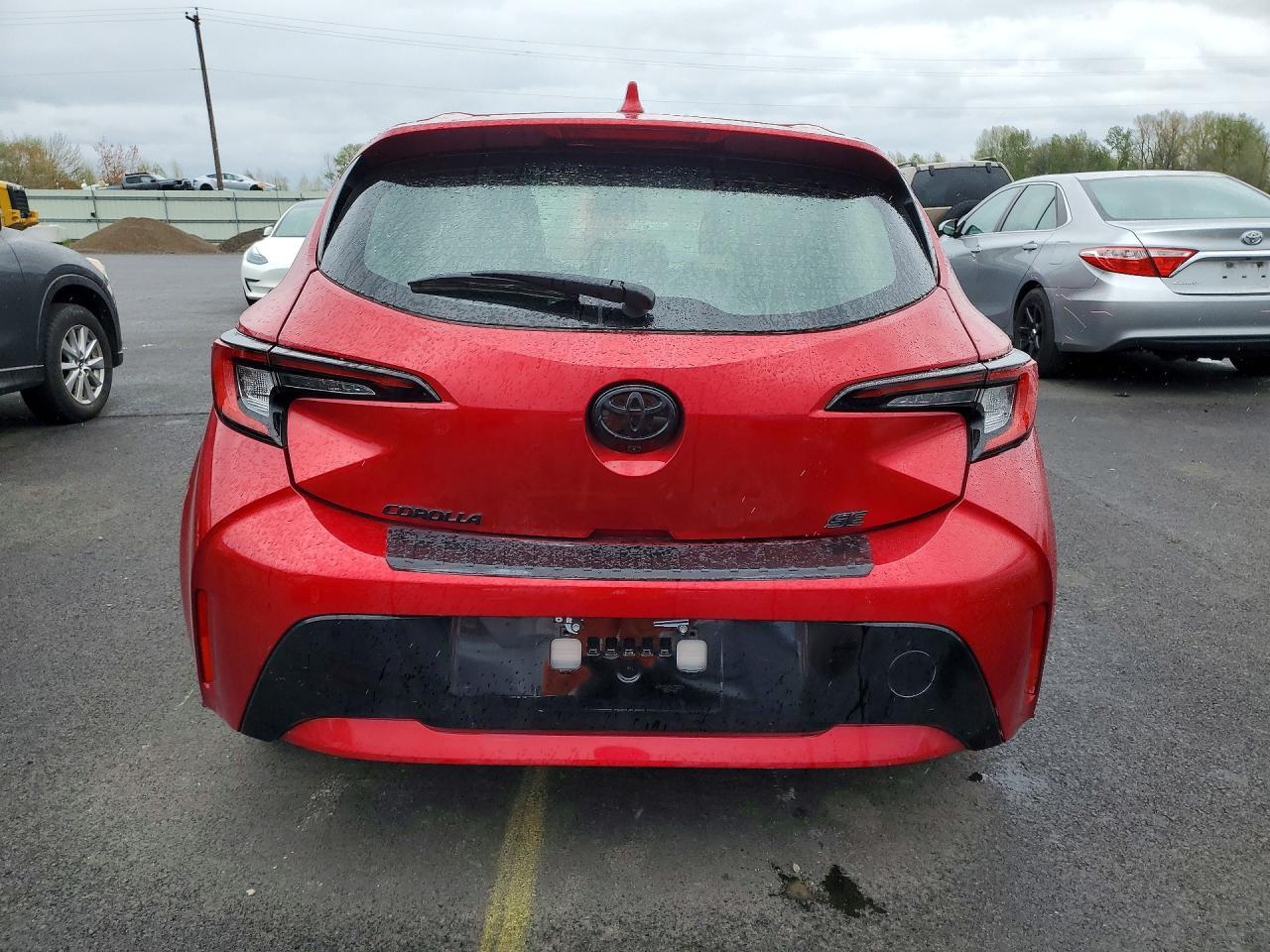 2025 Toyota Corolla Hatchback Se - Image 6