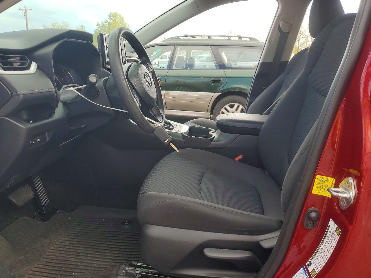 2020 Toyota Rav4 Le - Фото 7