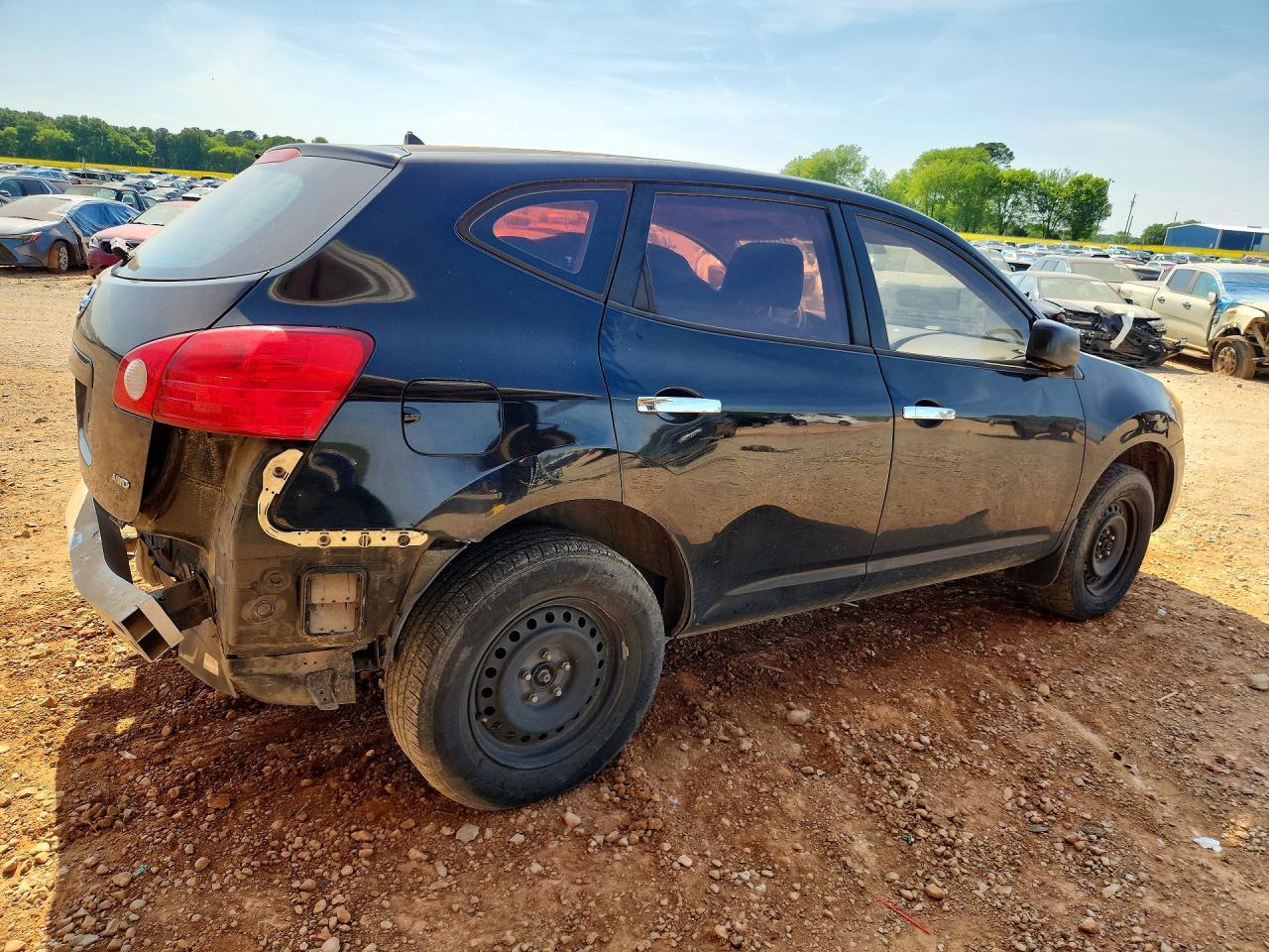 2010 Nissan Rogue S - Image 3
