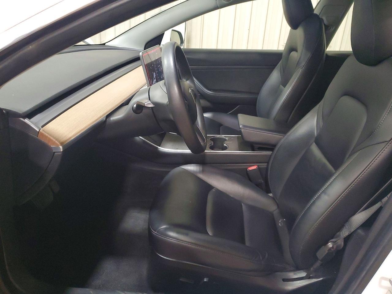 2020 Tesla Model 3 - Image 7