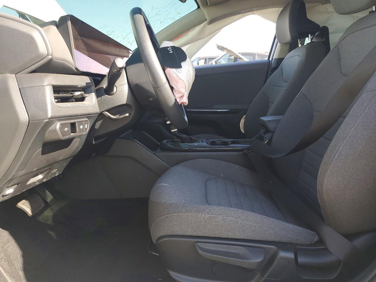 2025 Kia K4 Ex - Фото 7