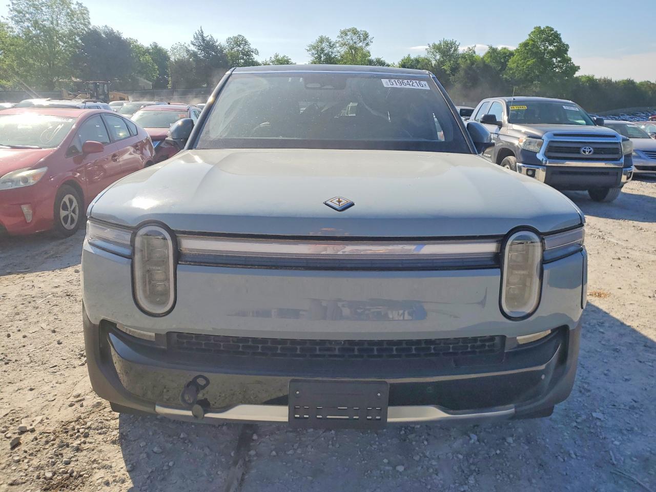 2025 Rivian R1S Adventure - Image 5