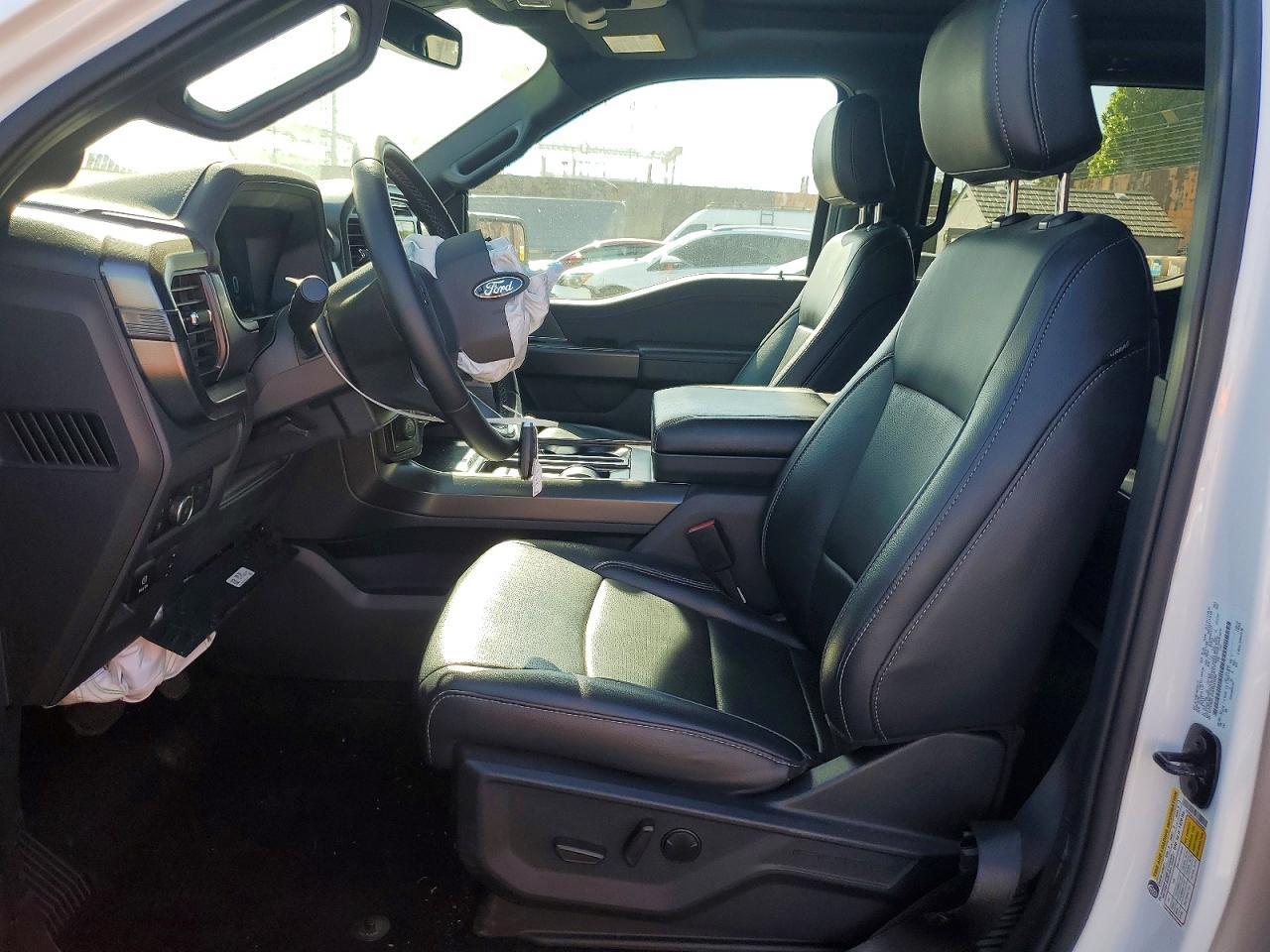 2025 Ford F150 Lariat - Фото 7