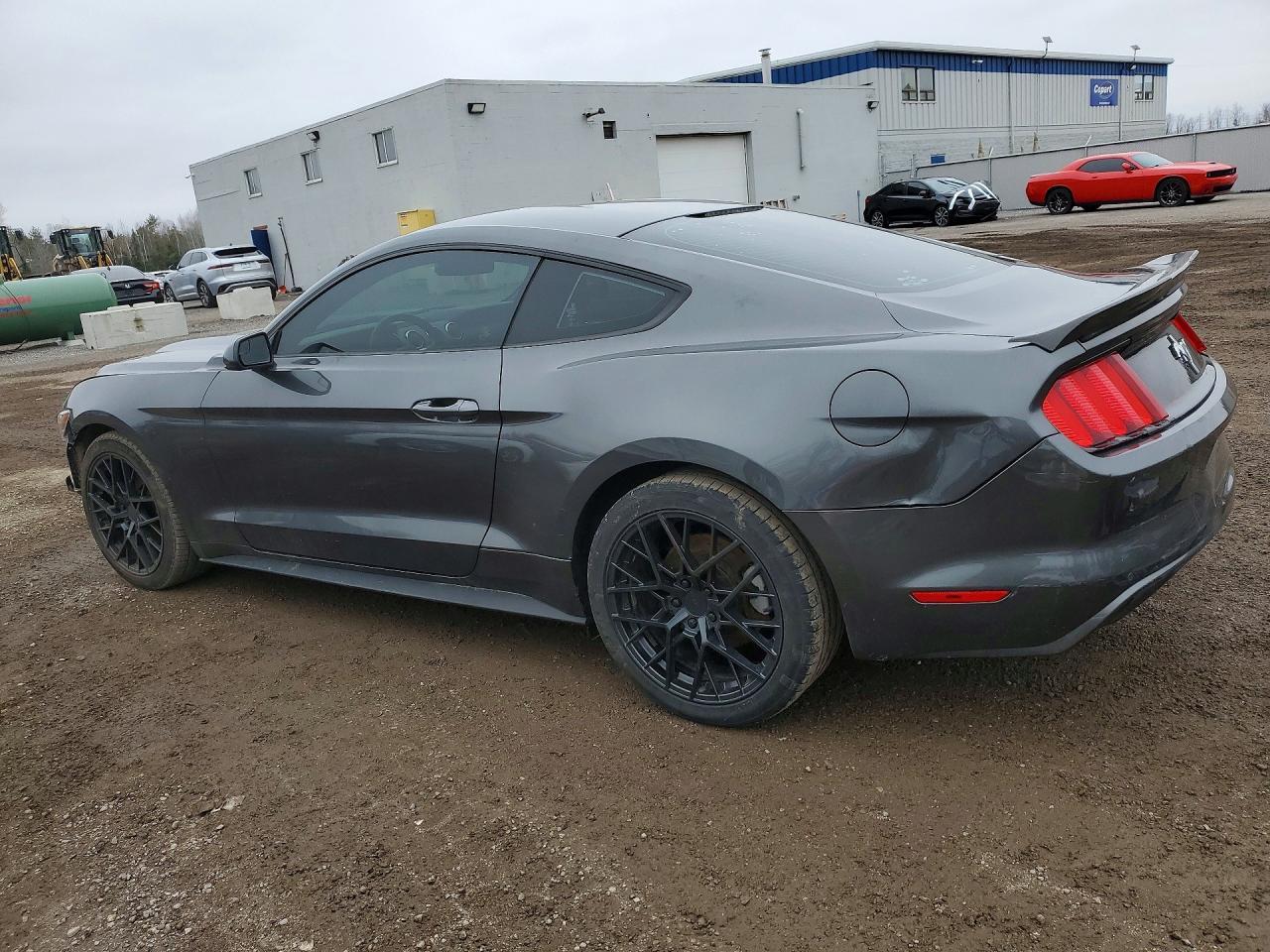 2017 Ford Mustang - Фото 2