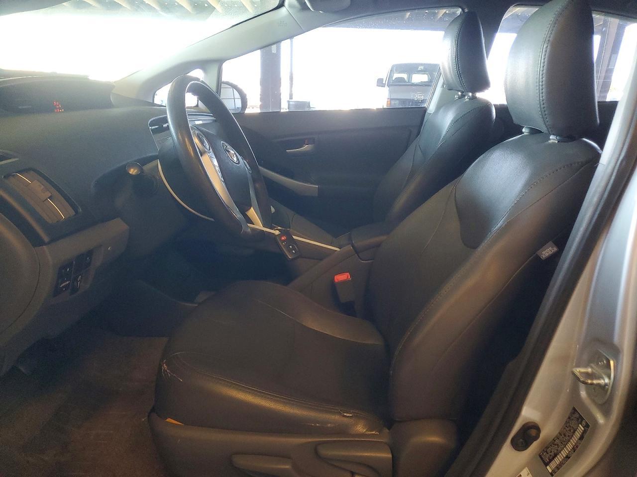 2010 Toyota Prius Iii - Фото 7