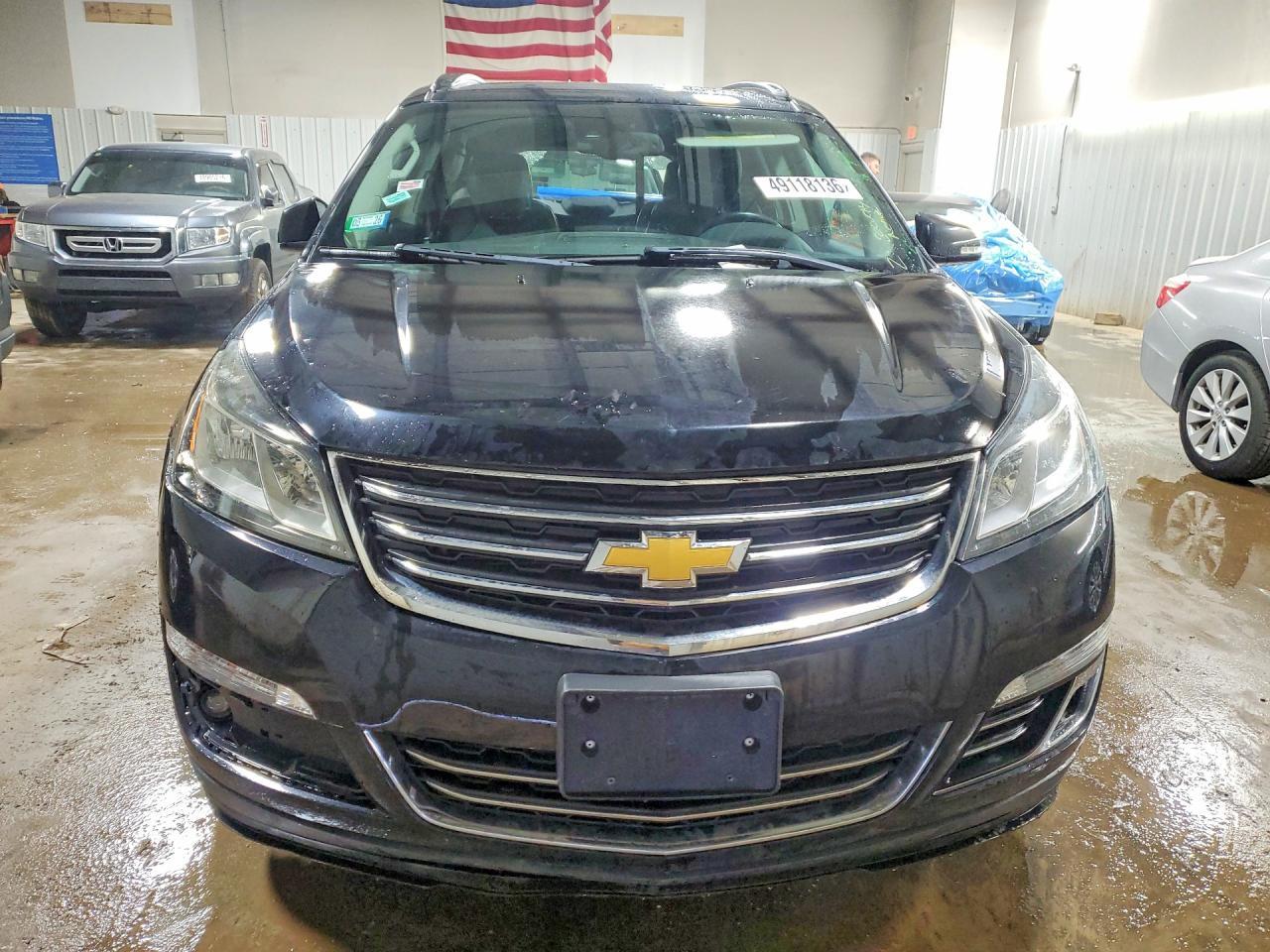 2017 Chevrolet Traverse Premier - Image 5