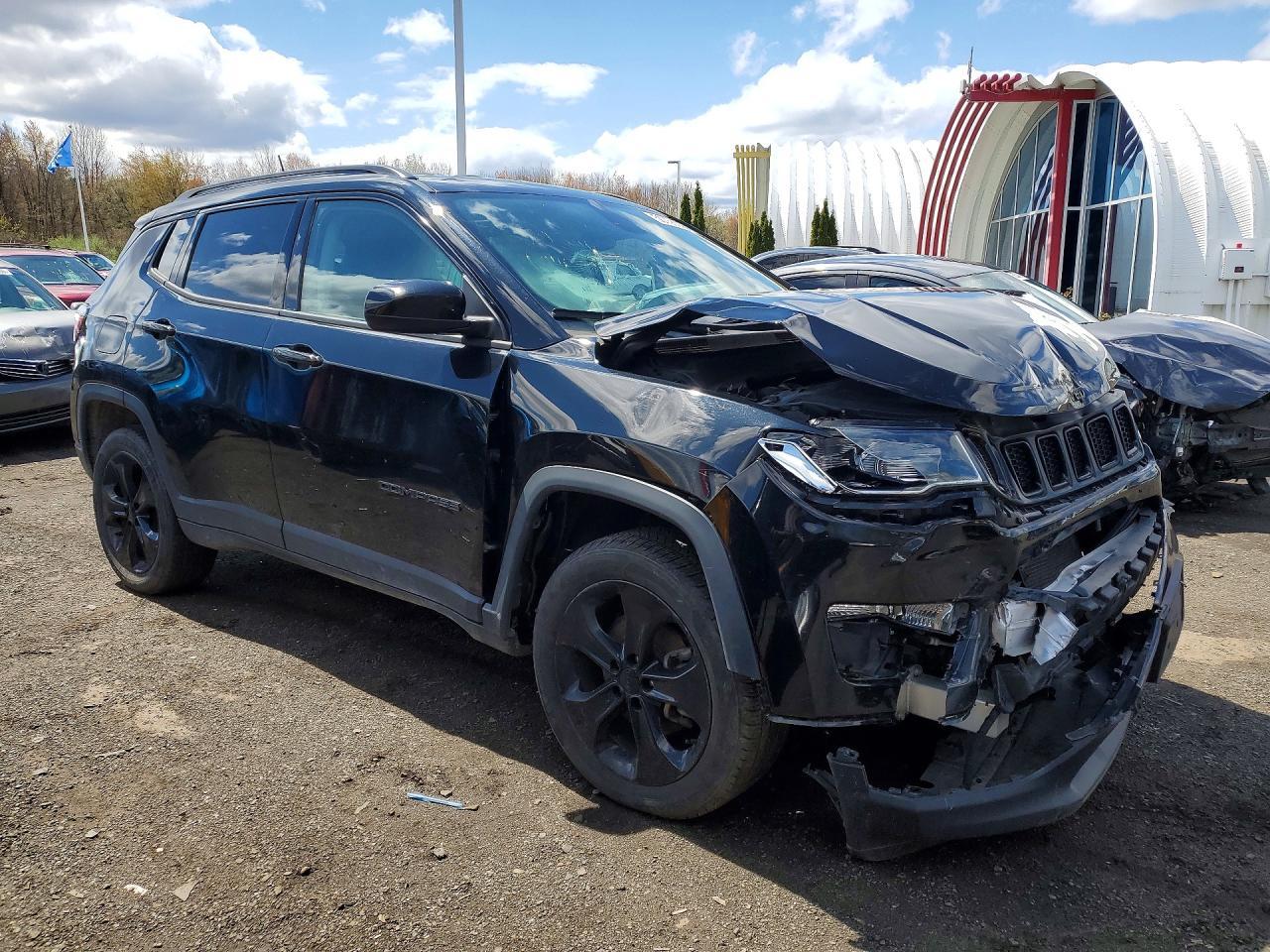 2021 Jeep Compass Latitude - Image 4