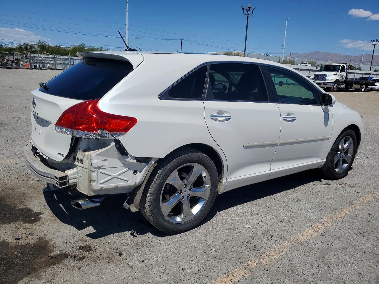 2010 Toyota Venza Awd V6 - Image 3