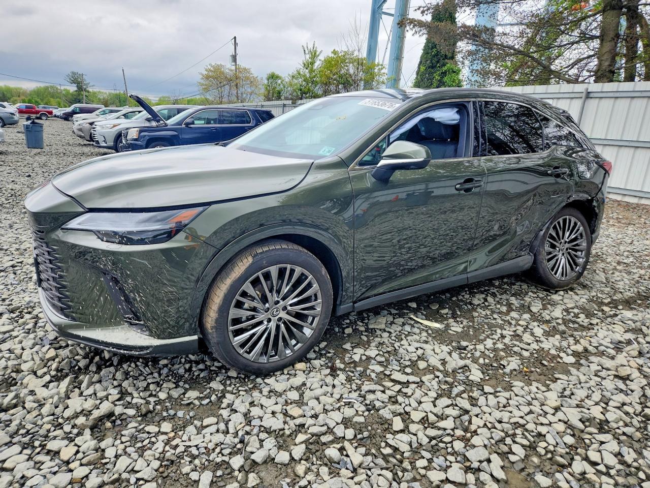 2025 Lexus Rx 450H+ Luxury