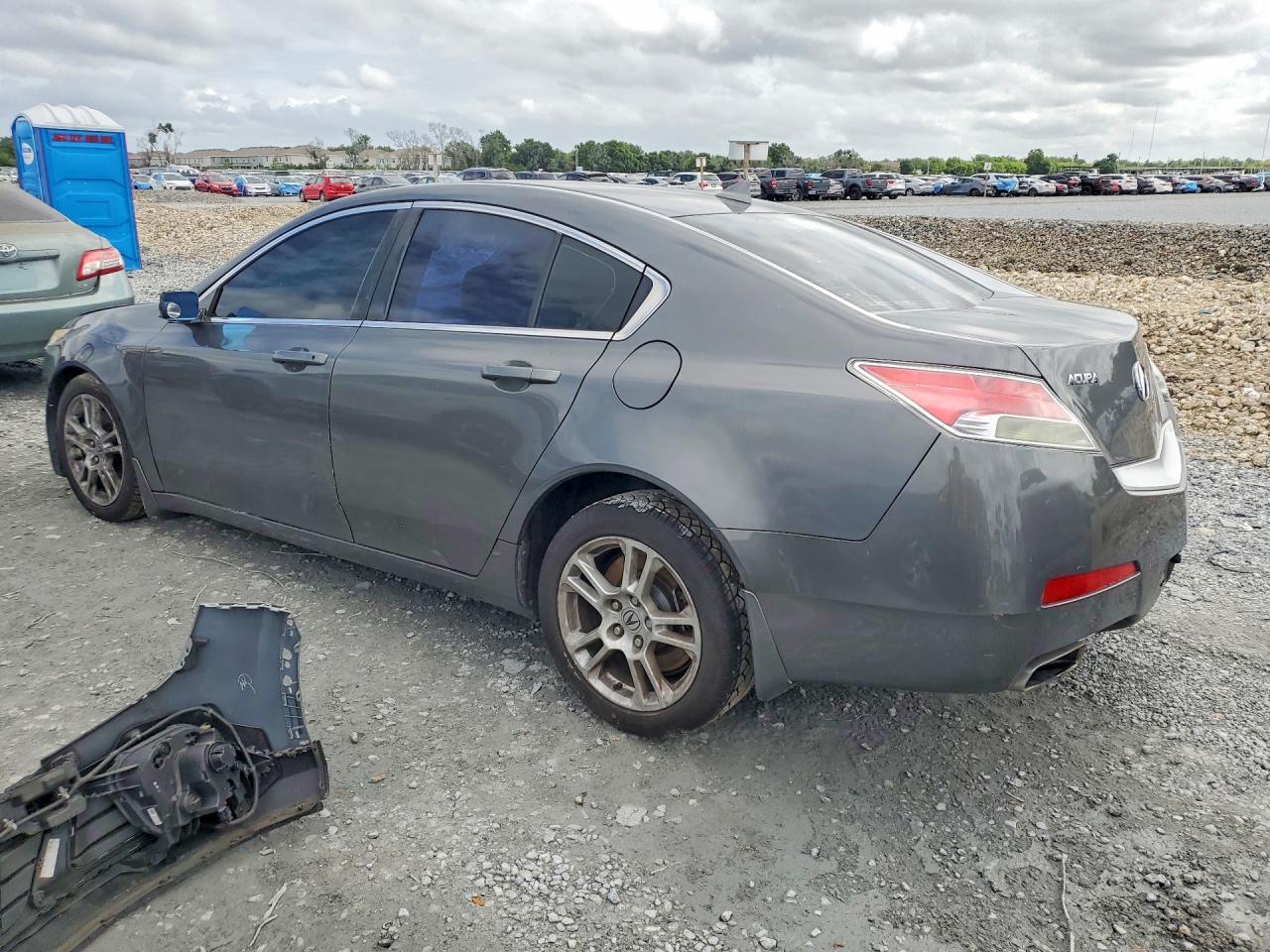 2010 Acura Tl - Image 2