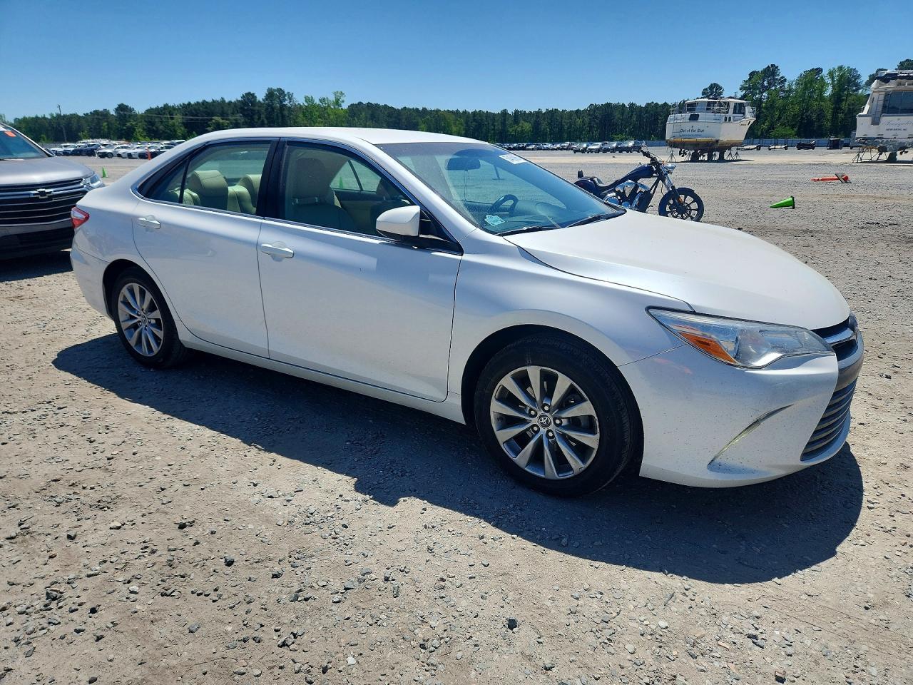 2015 Toyota Camry Xle - Image 4