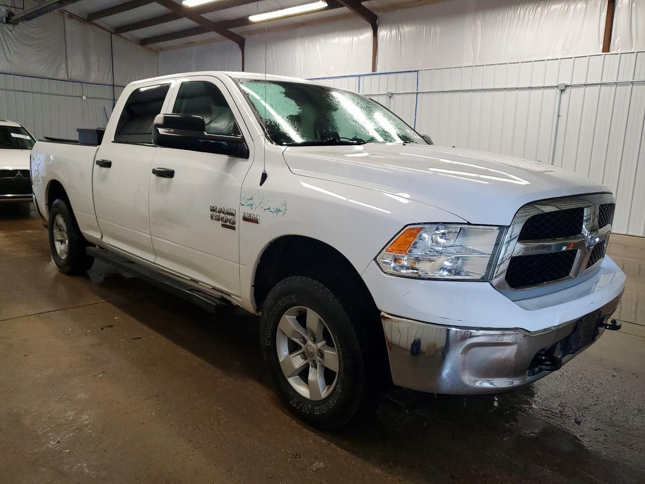 2019 Ram 1500 Classic Tradesman - Фото 4