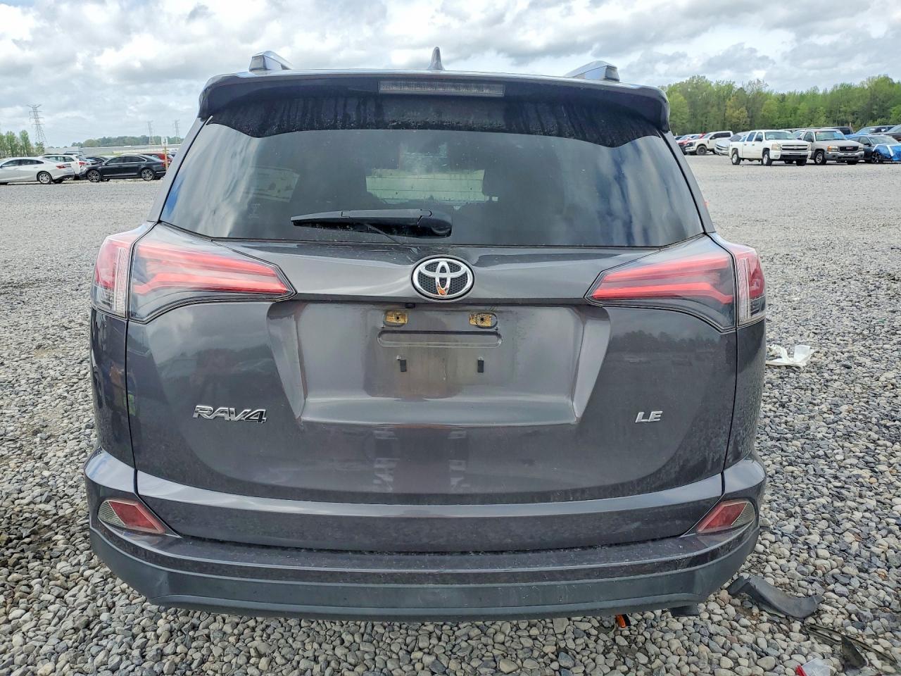 2016 Toyota Rav4 4X2 - Фото 6