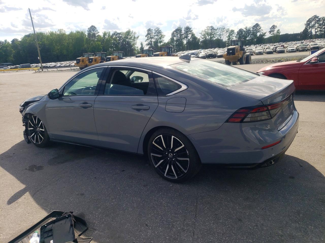 2025 Honda Accord Touring Hybrid - Фото 2