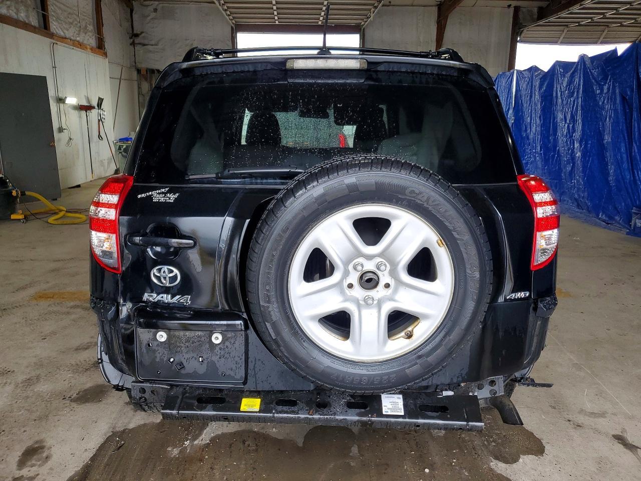 2011 Toyota Rav4 4D - Фото 6