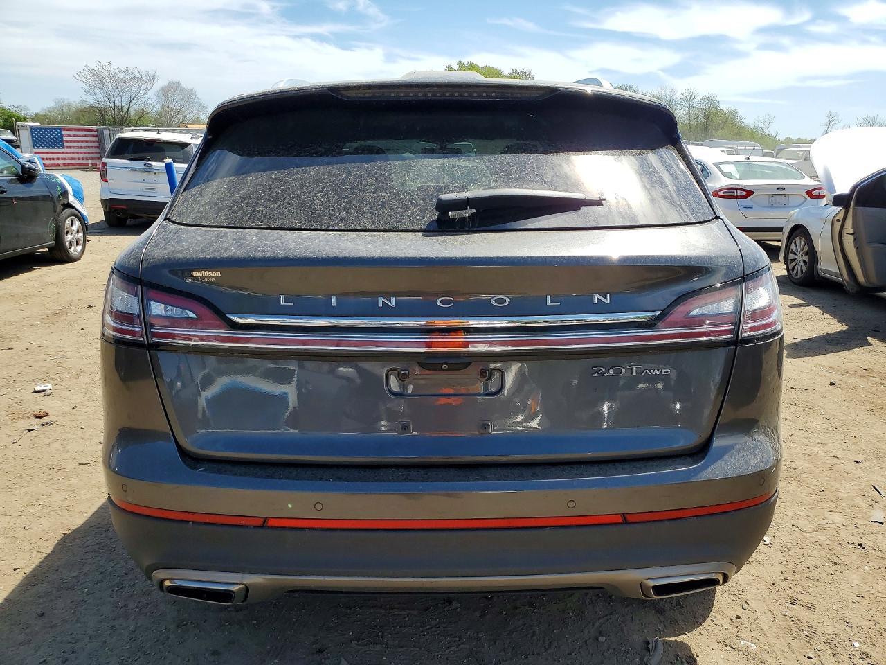 2019 Lincoln Nautilus Reserve - Image 6