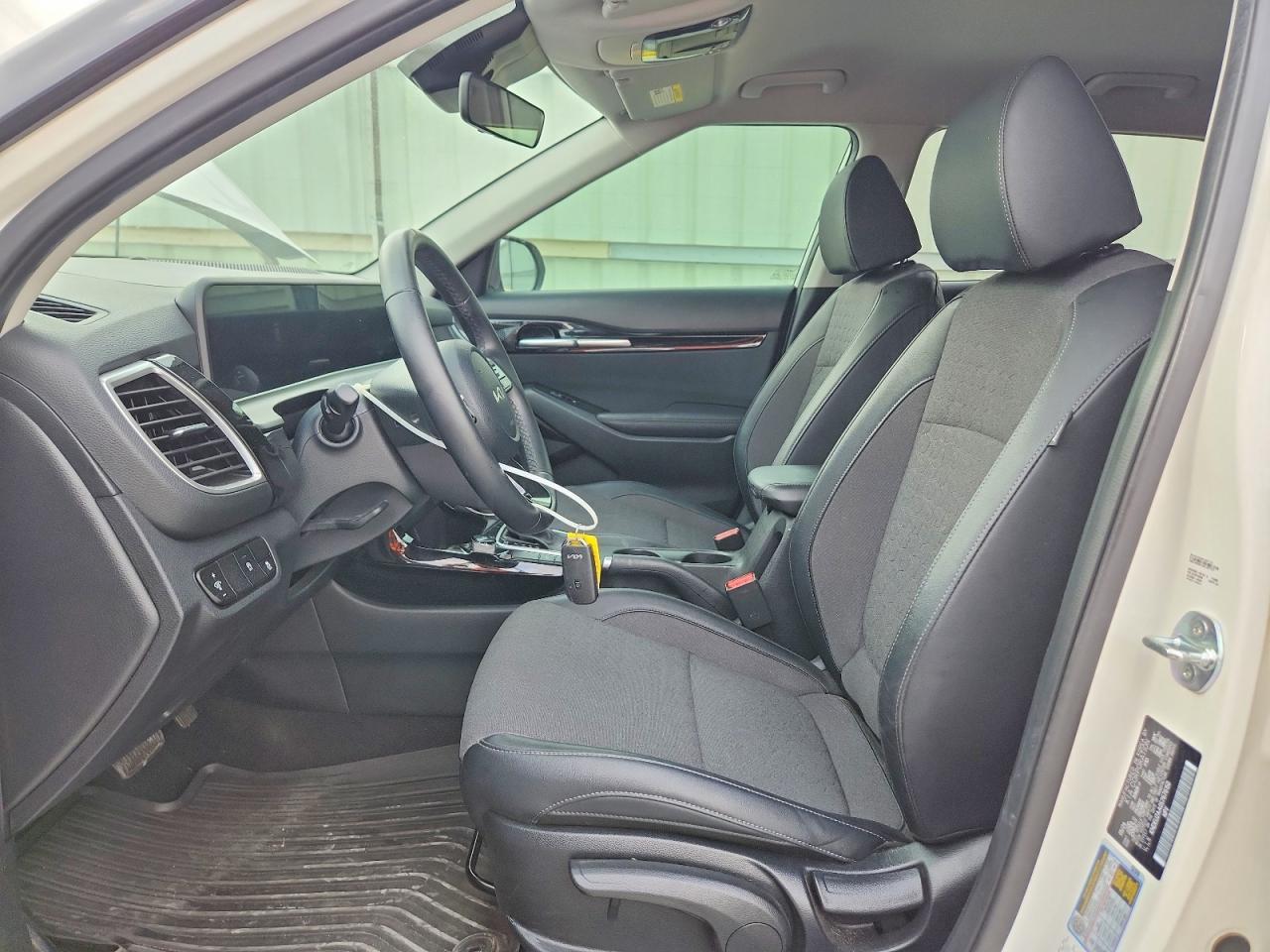 2025 Kia Seltos S - Фото 7