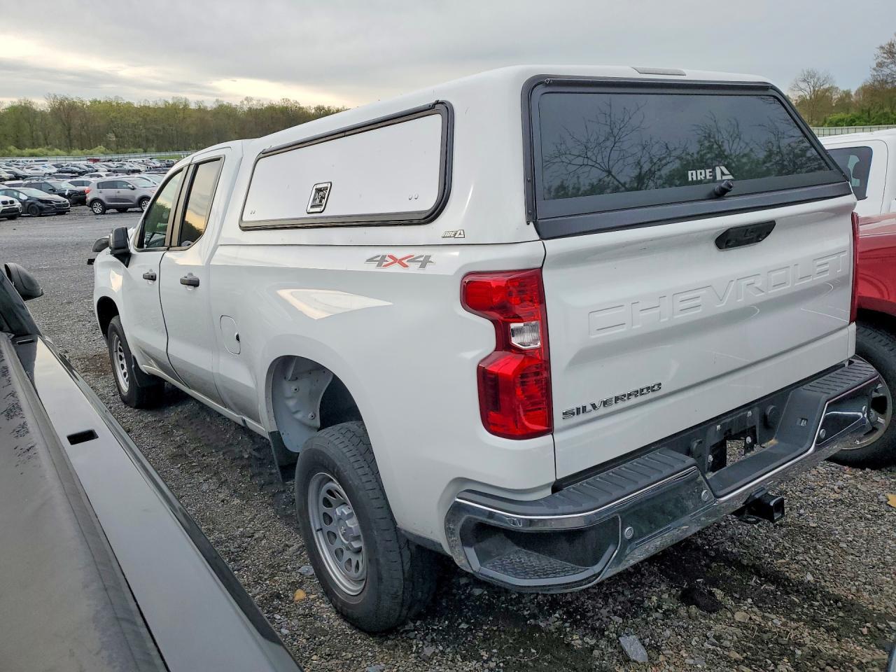 2024 Chevrolet Silverado K1500 - Image 2