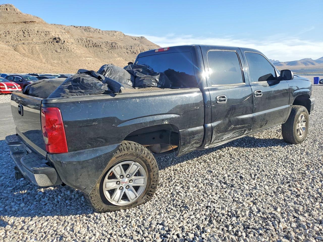 2007 Chevrolet Silverado C1500 Classic Crew Cab - Фото 3