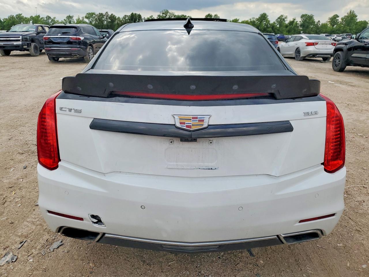 2018 Cadillac Cts Premium Luxury - Image 6