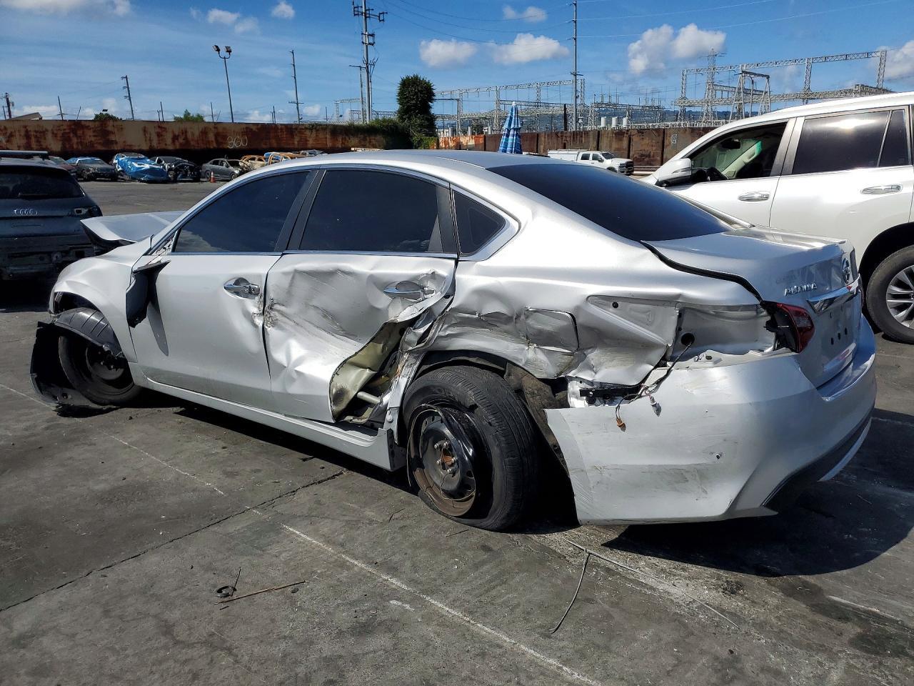 2018 Nissan Altima 2.5 S - Image 2