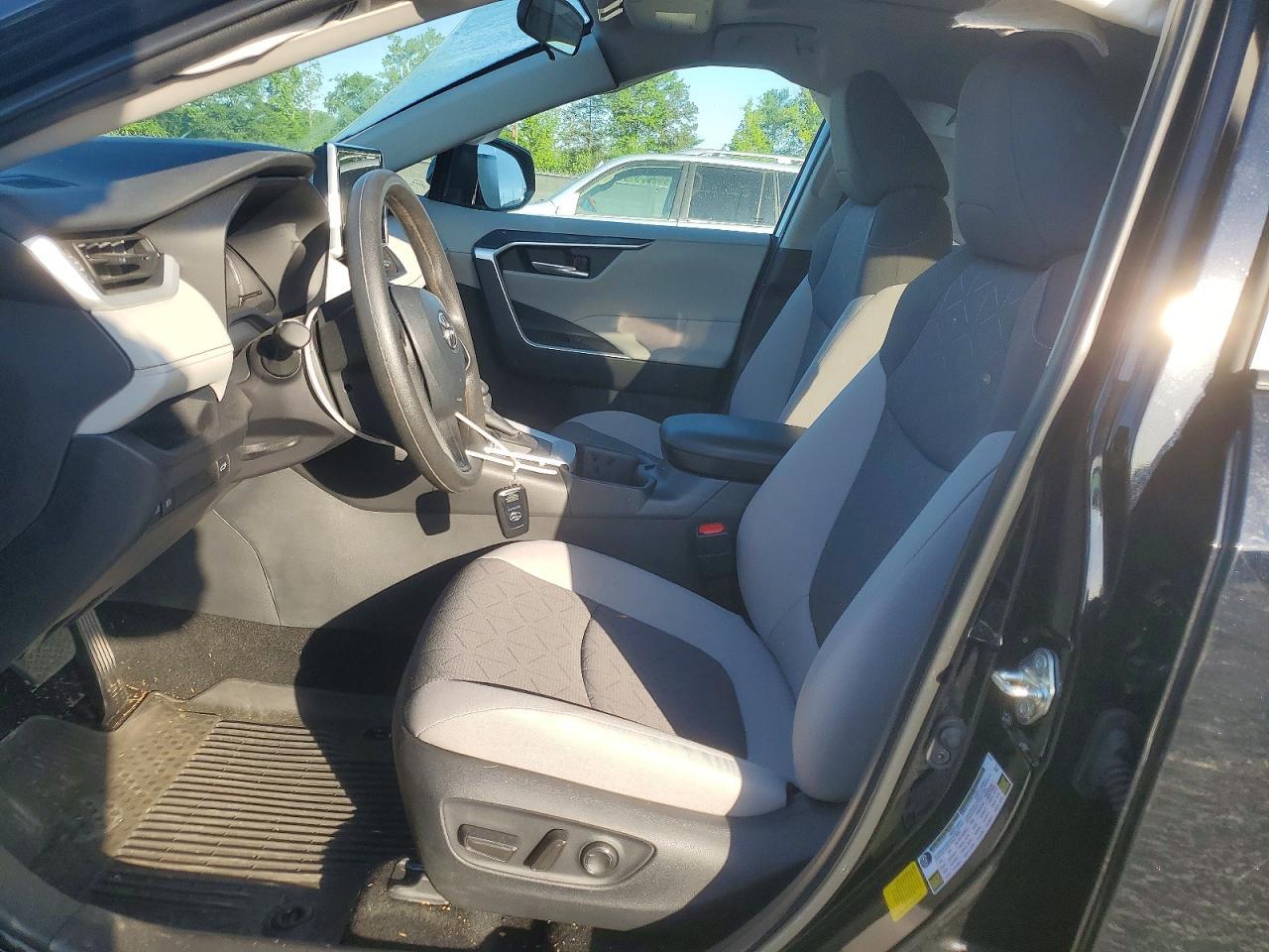 2025 Toyota Rav4 Xle - Фото 7