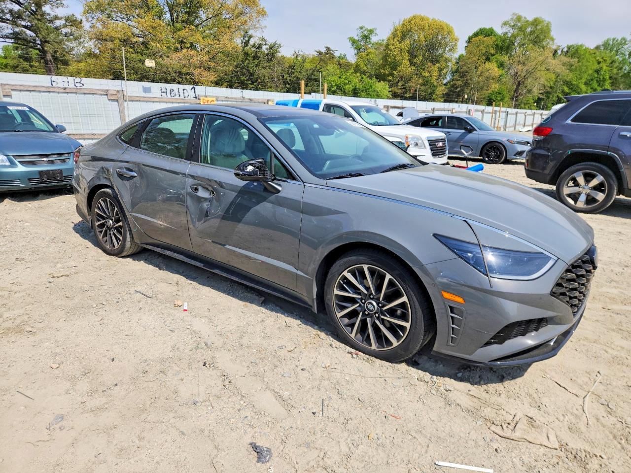 2020 Hyundai Sonata Limited - Image 4