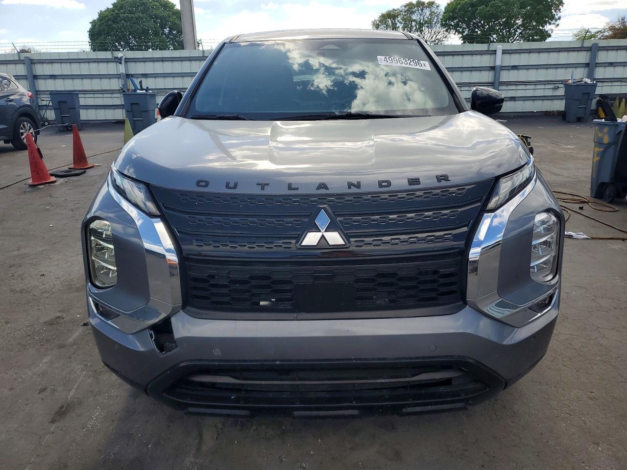 2022 Mitsubishi Outlander Se - Image 5