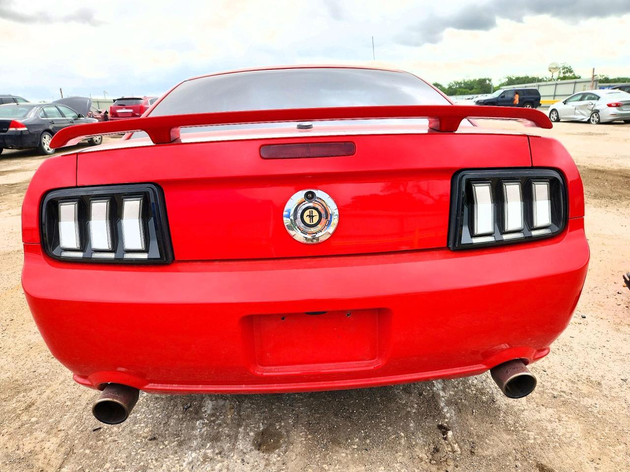 2009 Ford Mustang Gt - Фото 6
