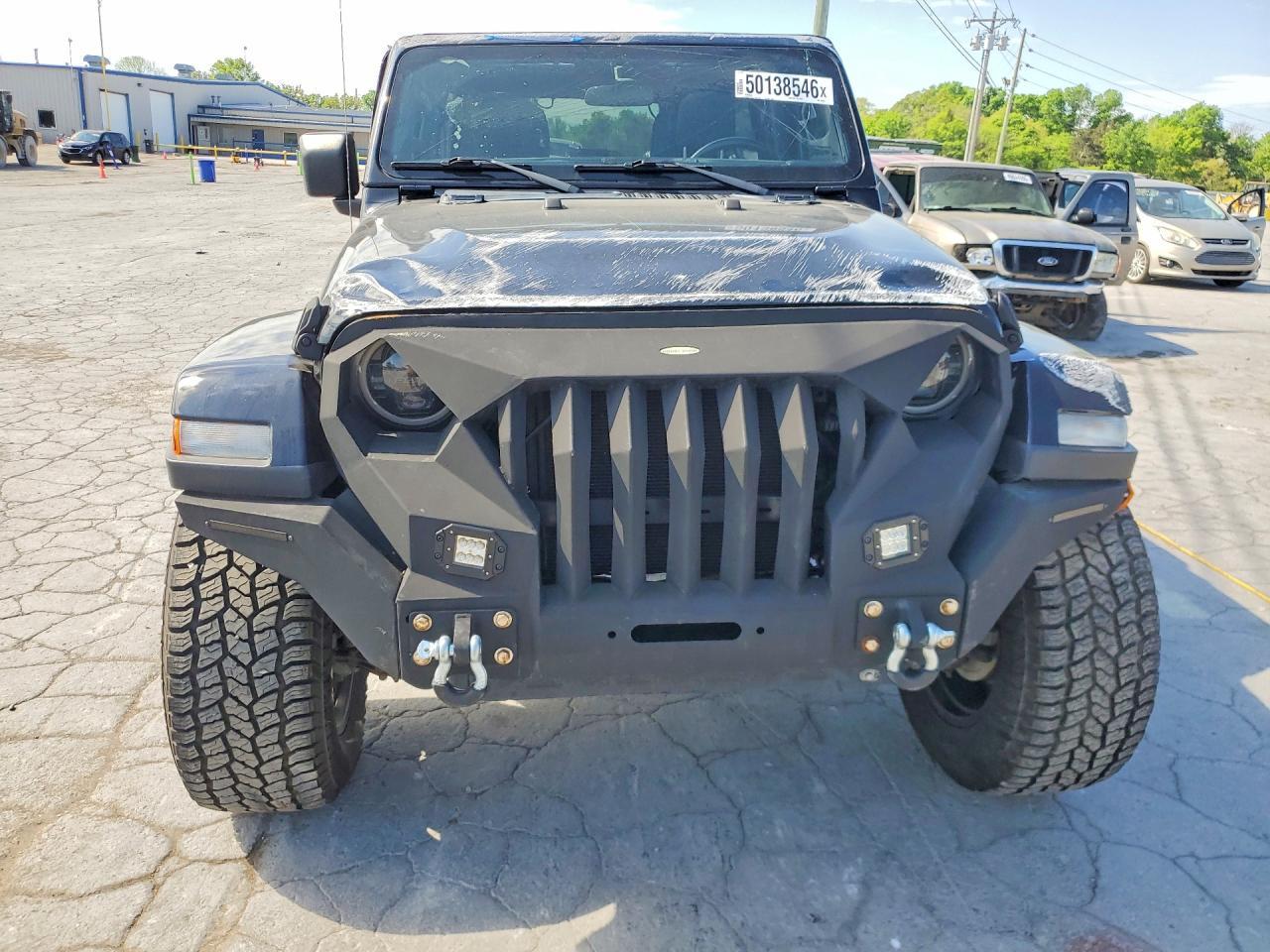 2021 Jeep Wrangler Unlimited Sport - Фото 5