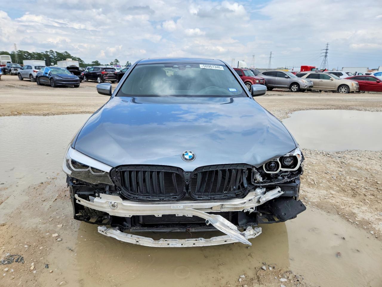 2018 BMW 530 I - Фото 5