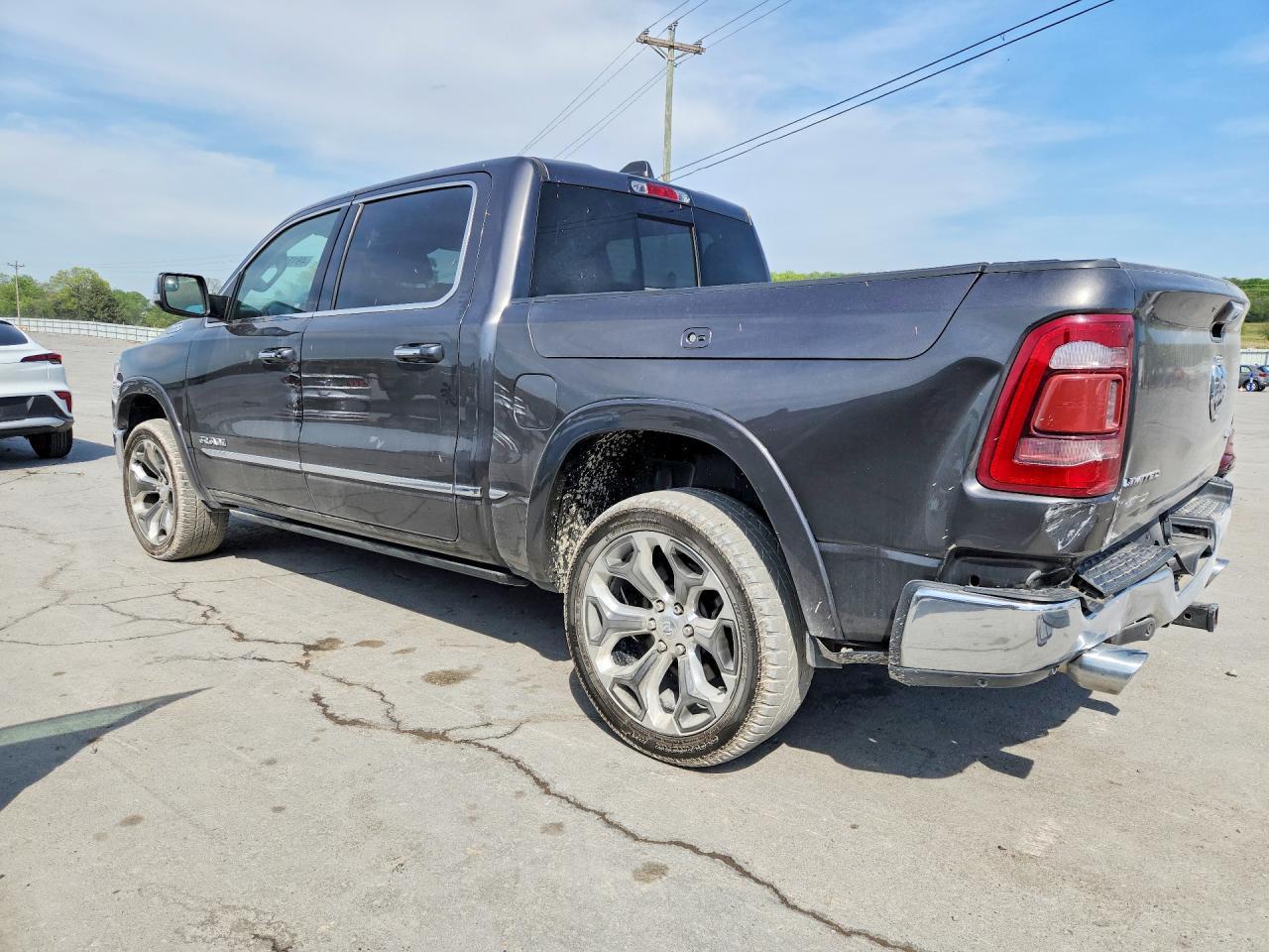 2019 Ram 1500 Limited - Фото 2