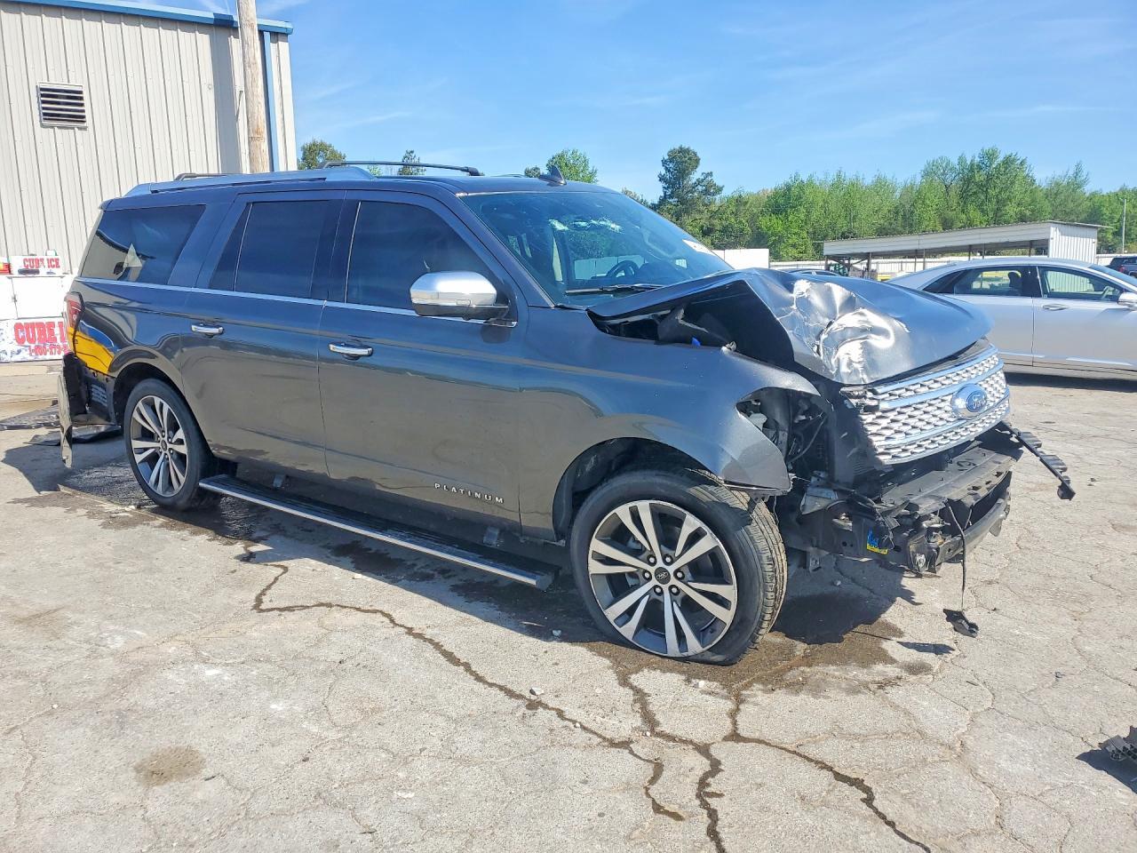2021 Ford Expedition Max Platinum - Image 4