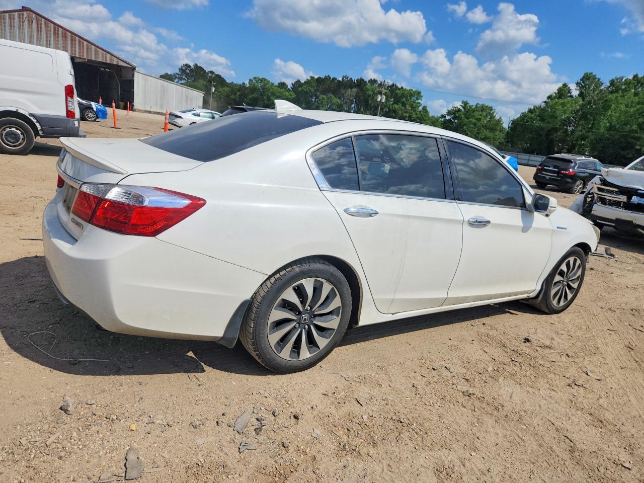 2015 Honda Accord - Image 3