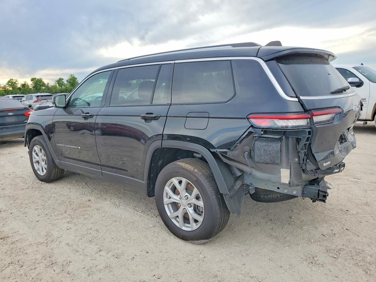 2023 Jeep Grand Cherokee L Limited - Фото 2