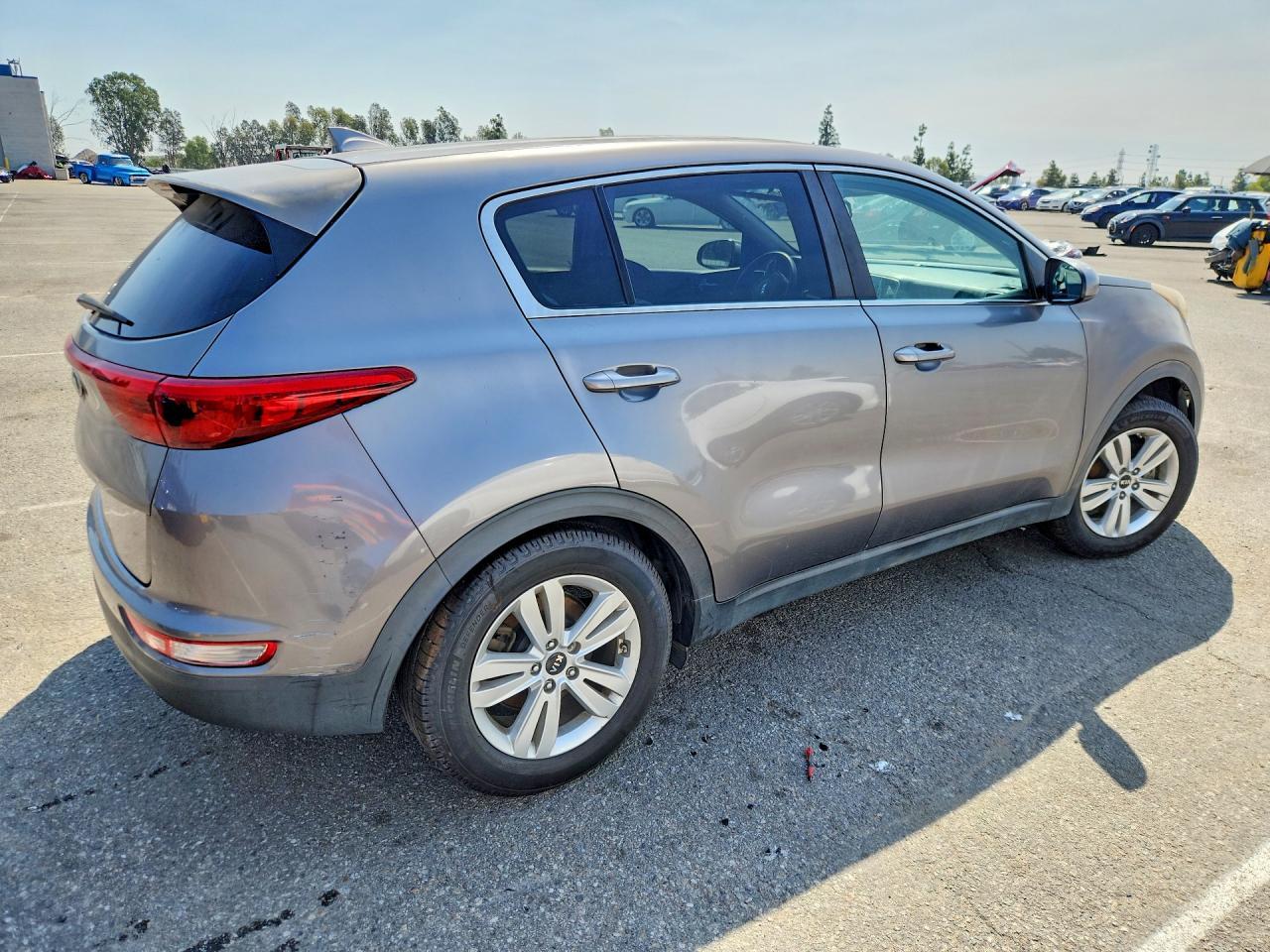 2019 Kia Sportage Lx - Image 3