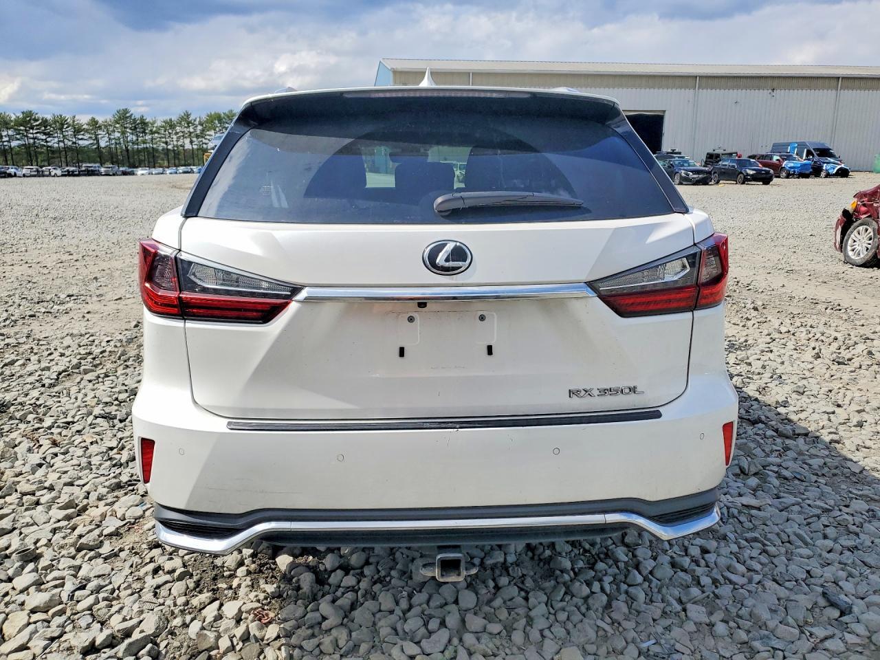 2022 Lexus Rx 350 L - Image 6