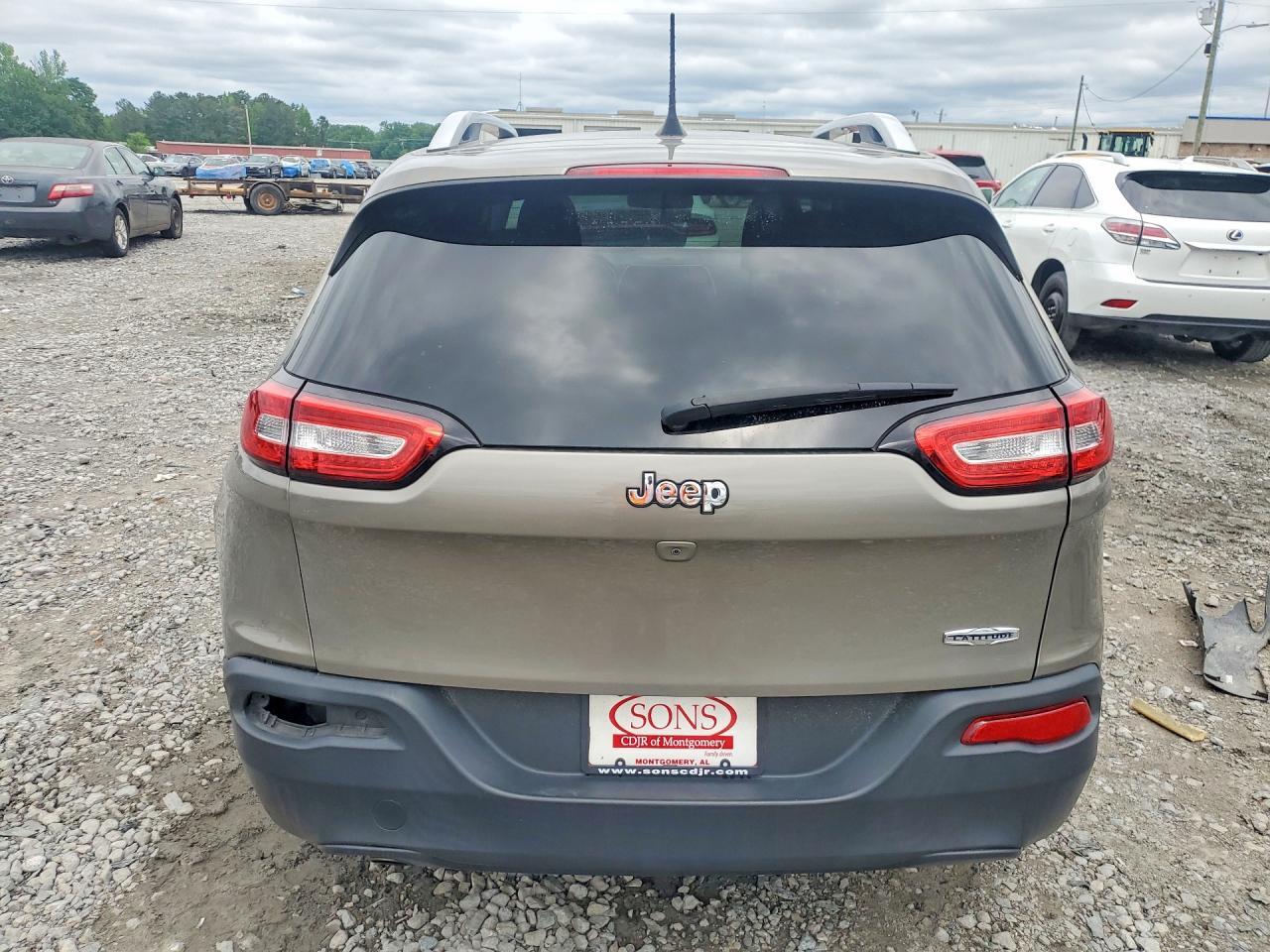 2018 Jeep Cherokee Latitude - Фото 6