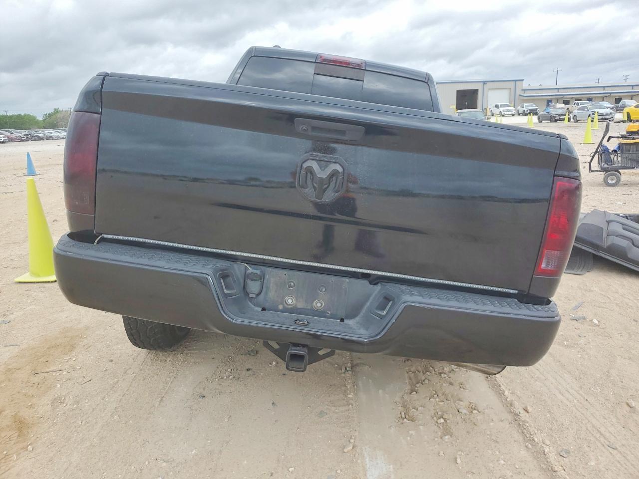 2019 Ram 1500 Classic Slt - Фото 6