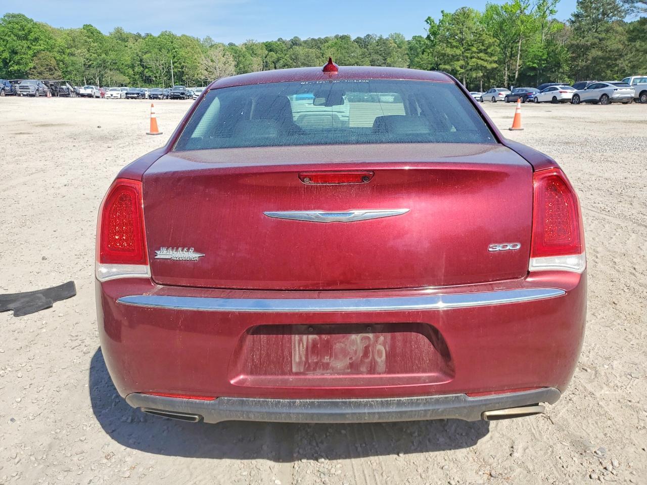 2018 Chrysler 300 Limited - Фото 6